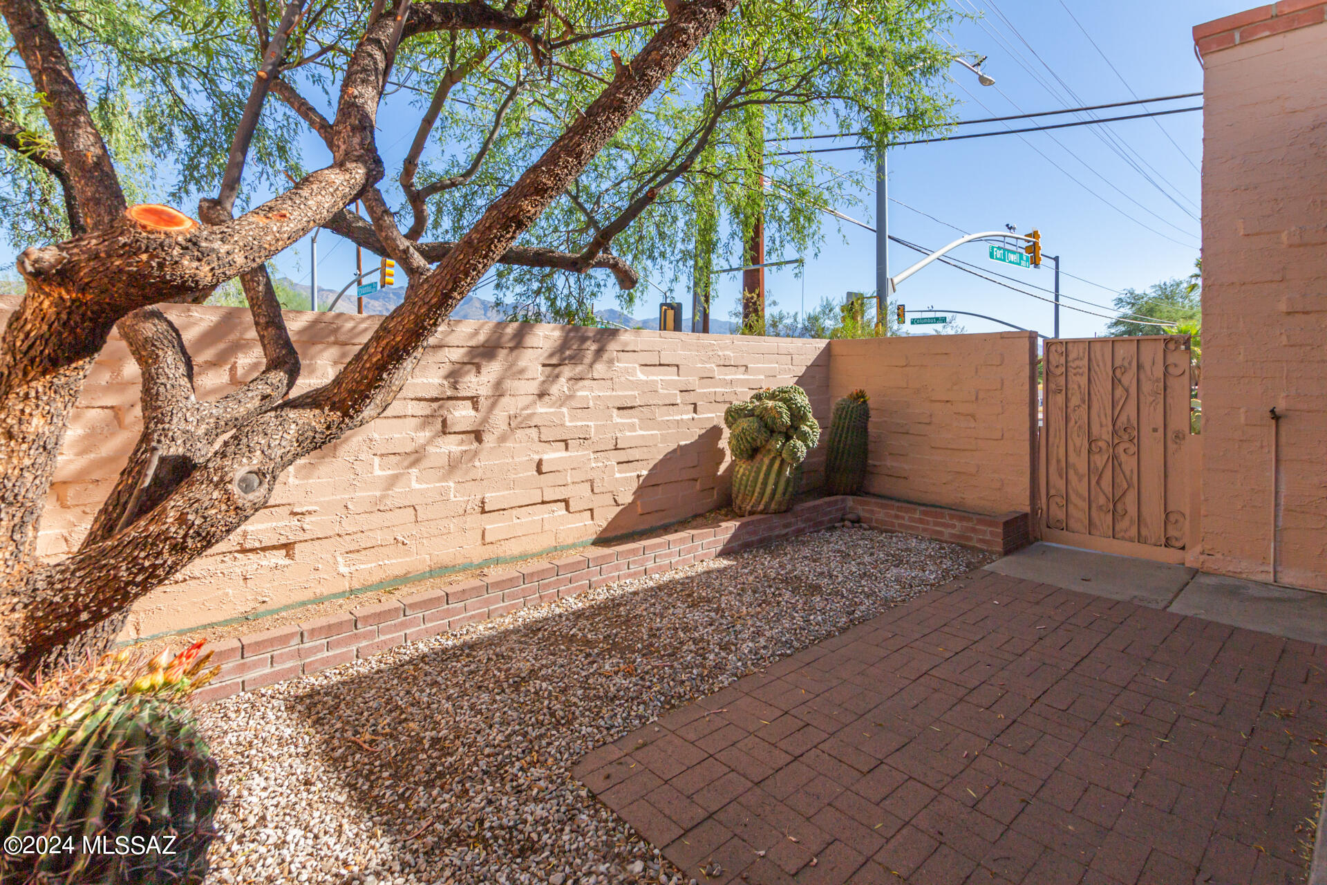 4263 East Allison Road Tucson, AZ 85712 - Photo 24 of 36