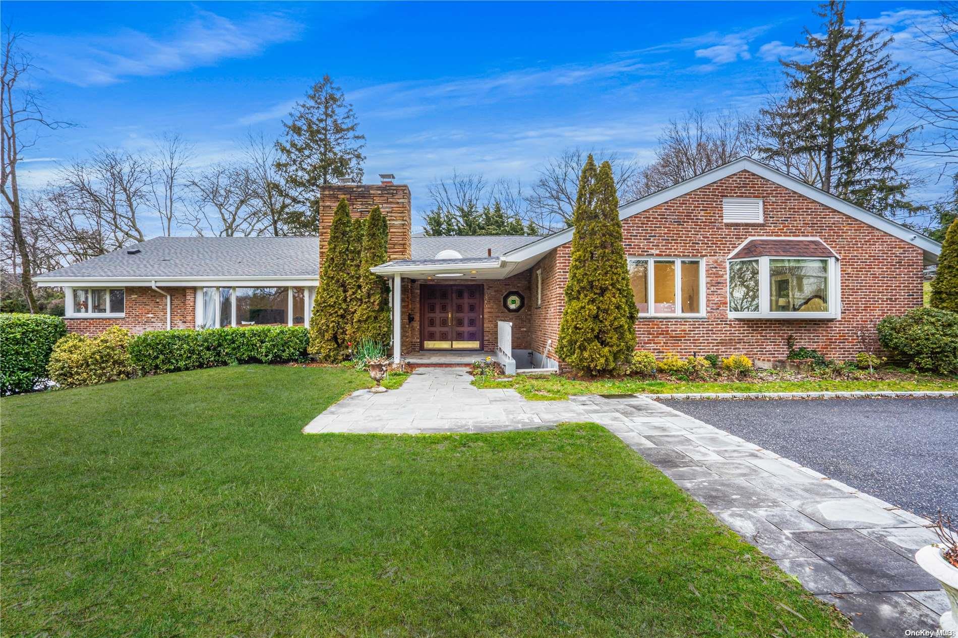 4 Pine Drive Great Neck, NY 11021 - Photo 1 of 1 Exterior Front