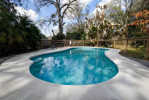 $440,000 | 2506 Bordeaux Way, Lutz, FL 33559