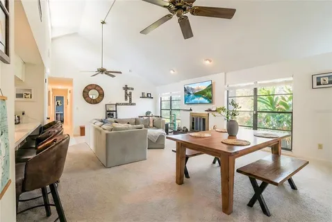 $440,000 | 2506 Bordeaux Way, Lutz, FL 33559