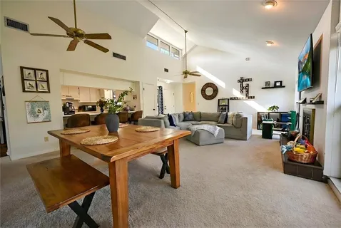 $440,000 | 2506 Bordeaux Way, Lutz, FL 33559