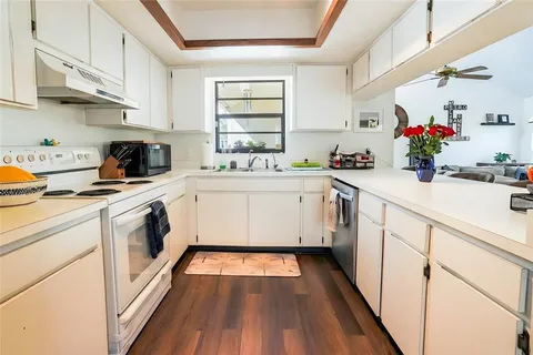 $440,000 | 2506 Bordeaux Way, Lutz, FL 33559