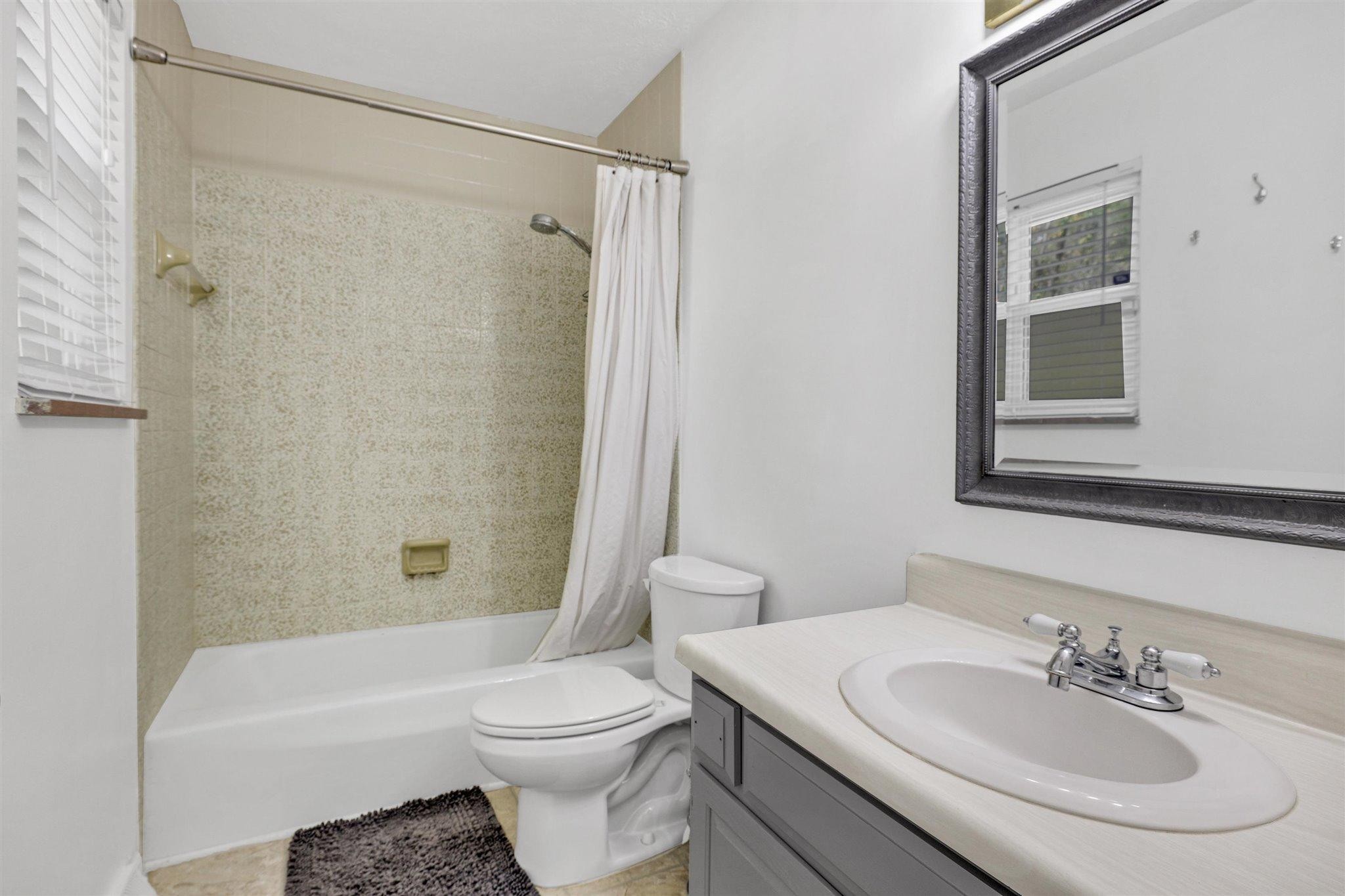 124 Miramar Circle Oak Ridge, TN 37830 - Photo 15 of 25 Gallery Image 15