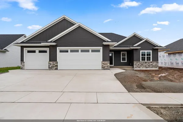 $524,900 | 1430 Divinity Drive, De Pere, WI 54115