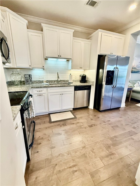 1603 Mariners Circle St. Simons Island, GA 31522 - Photo 9 of 37