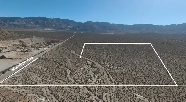 a view of mountain with outdoor space