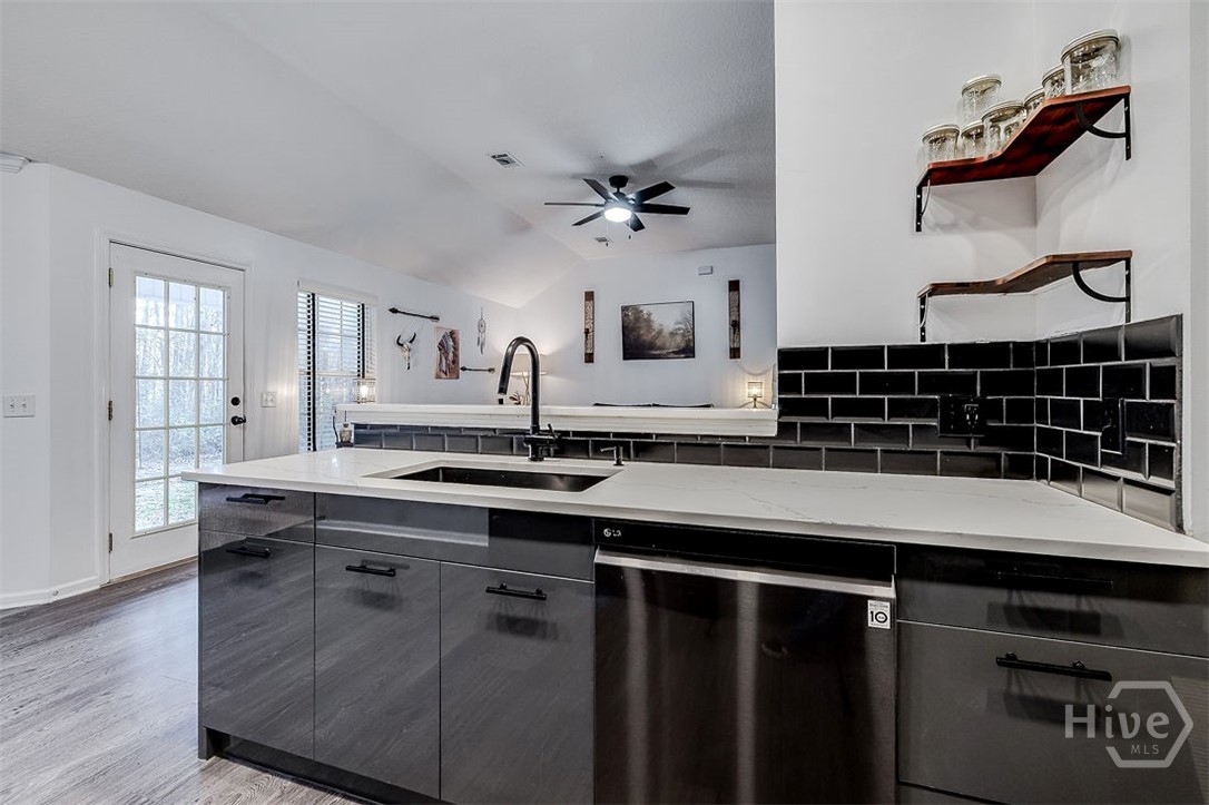 407 Woodhill Court Rincon, GA 31326 - Photo 14 of 32