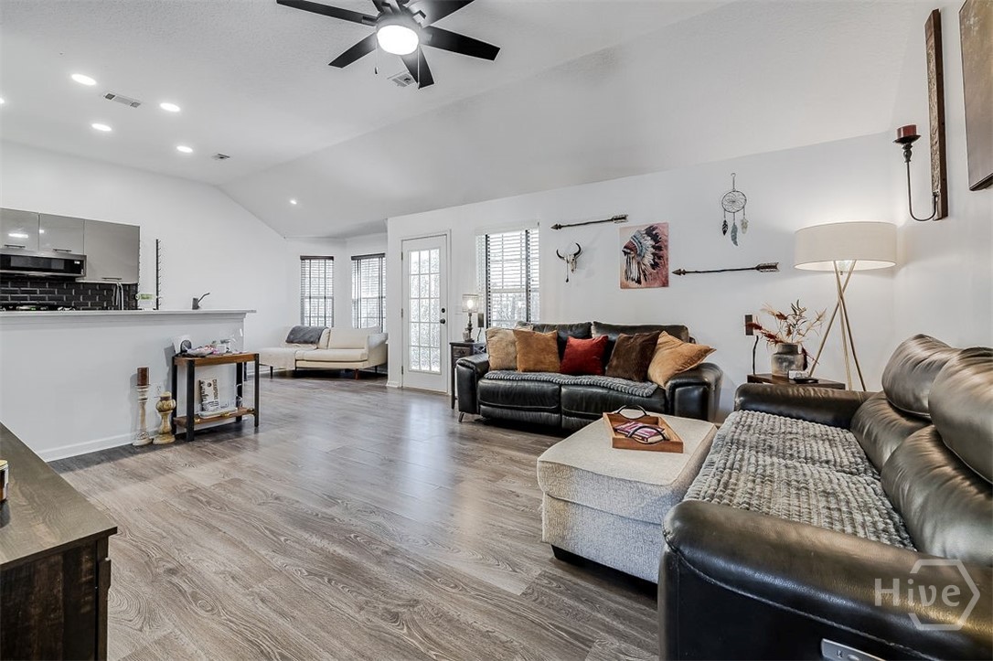 407 Woodhill Court Rincon, GA 31326 - Photo 5 of 32