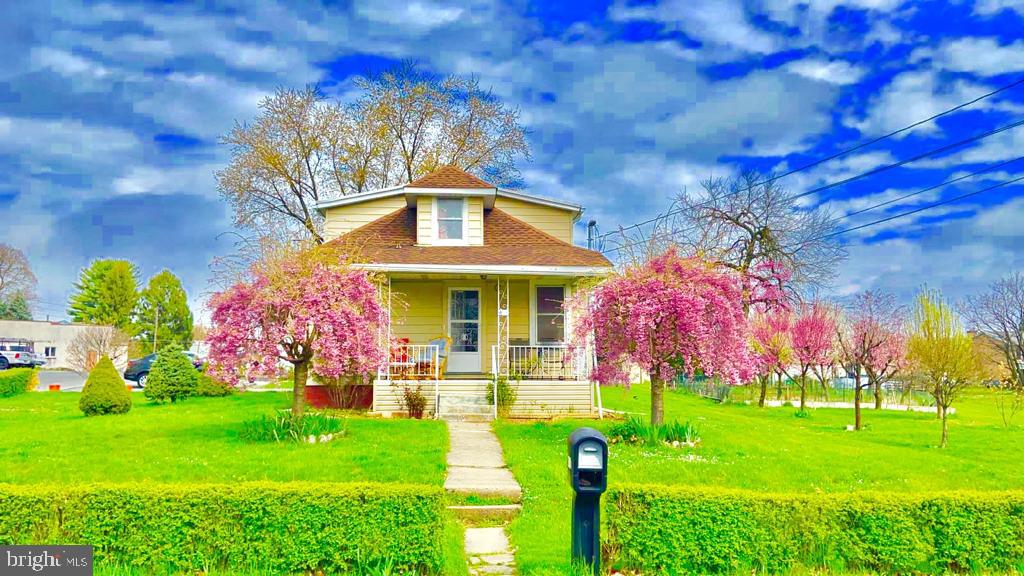 2801 Middletown Road Bethlehem, PA 18020 - Photo 1 of 17