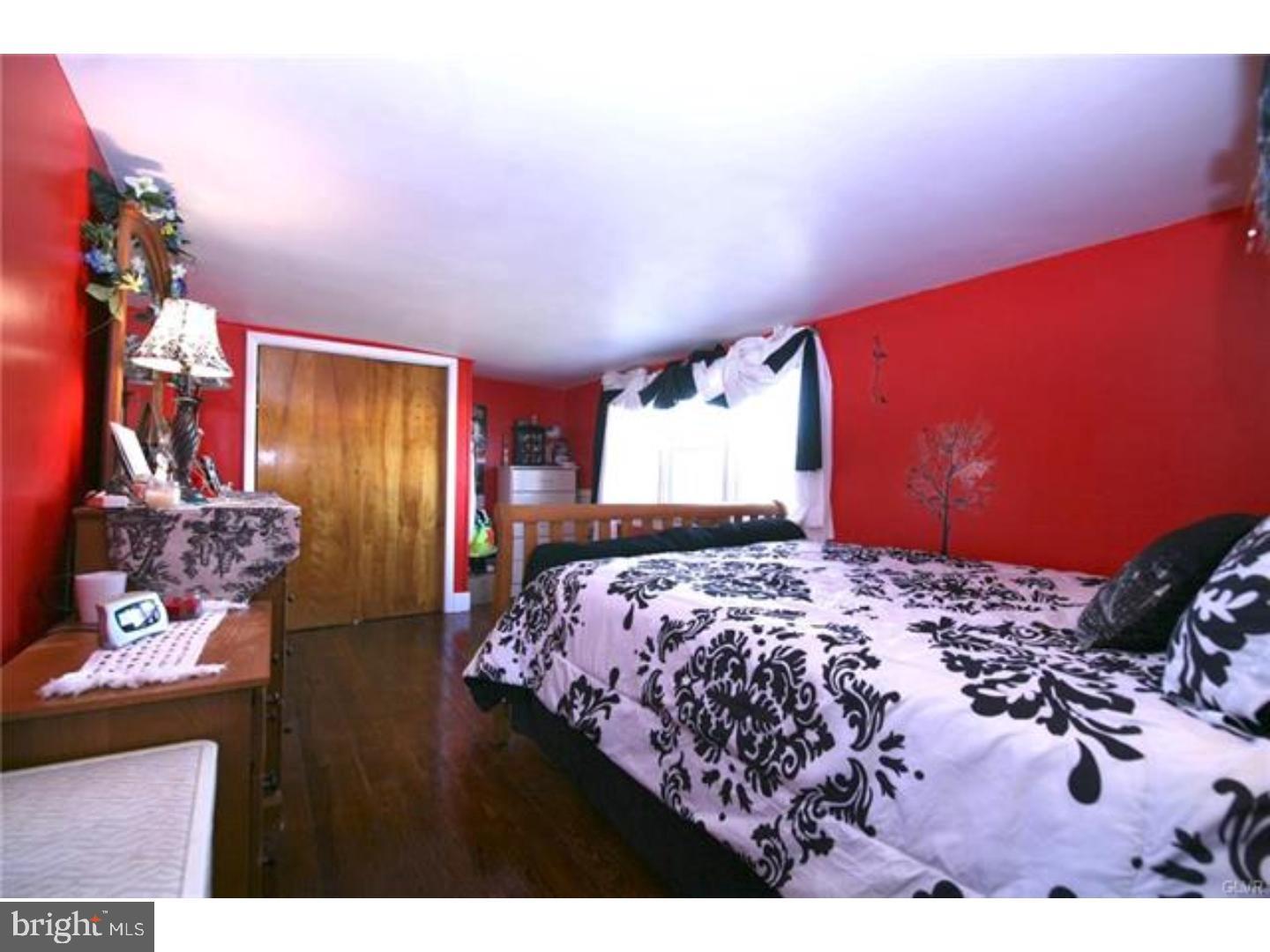 2801 Middletown Road Bethlehem, PA 18020 - Photo 11 of 17