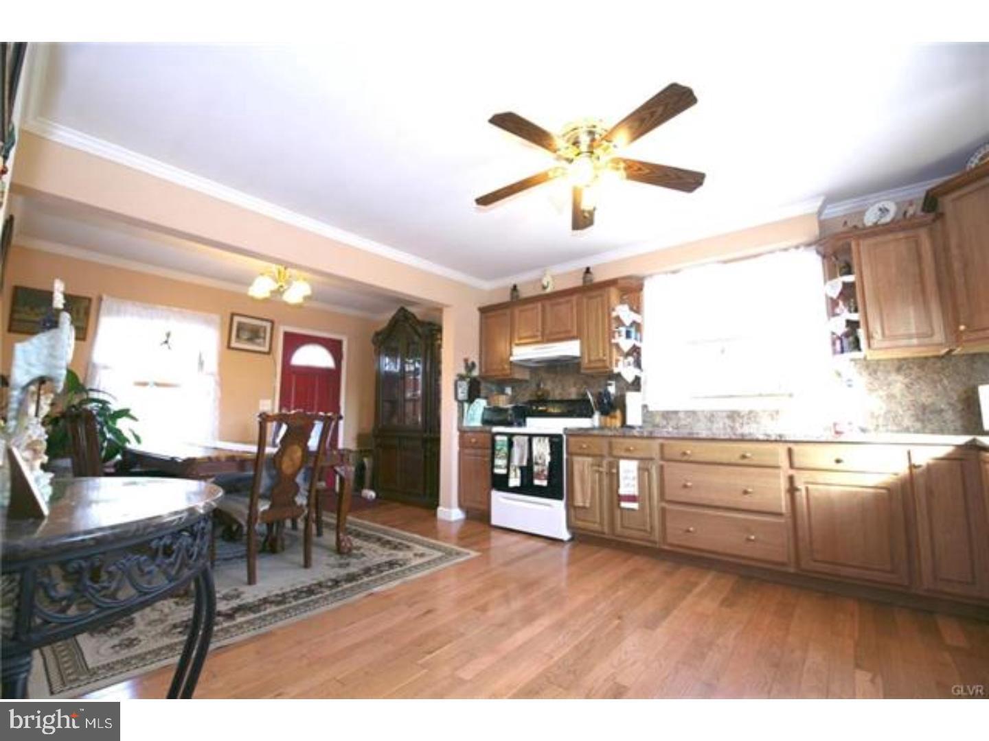 2801 Middletown Road Bethlehem, PA 18020 - Photo 9 of 17