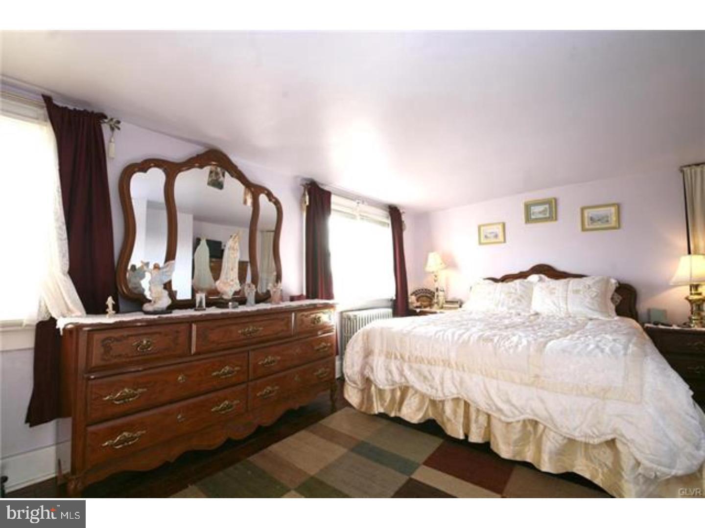 2801 Middletown Road Bethlehem, PA 18020 - Photo 10 of 17