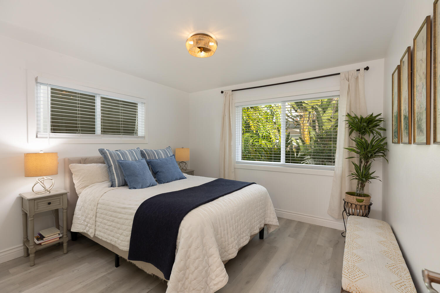 5402 Cameo Road Carpinteria, CA 93013 - Photo 13 of 28 a bedroom with a bed and a window