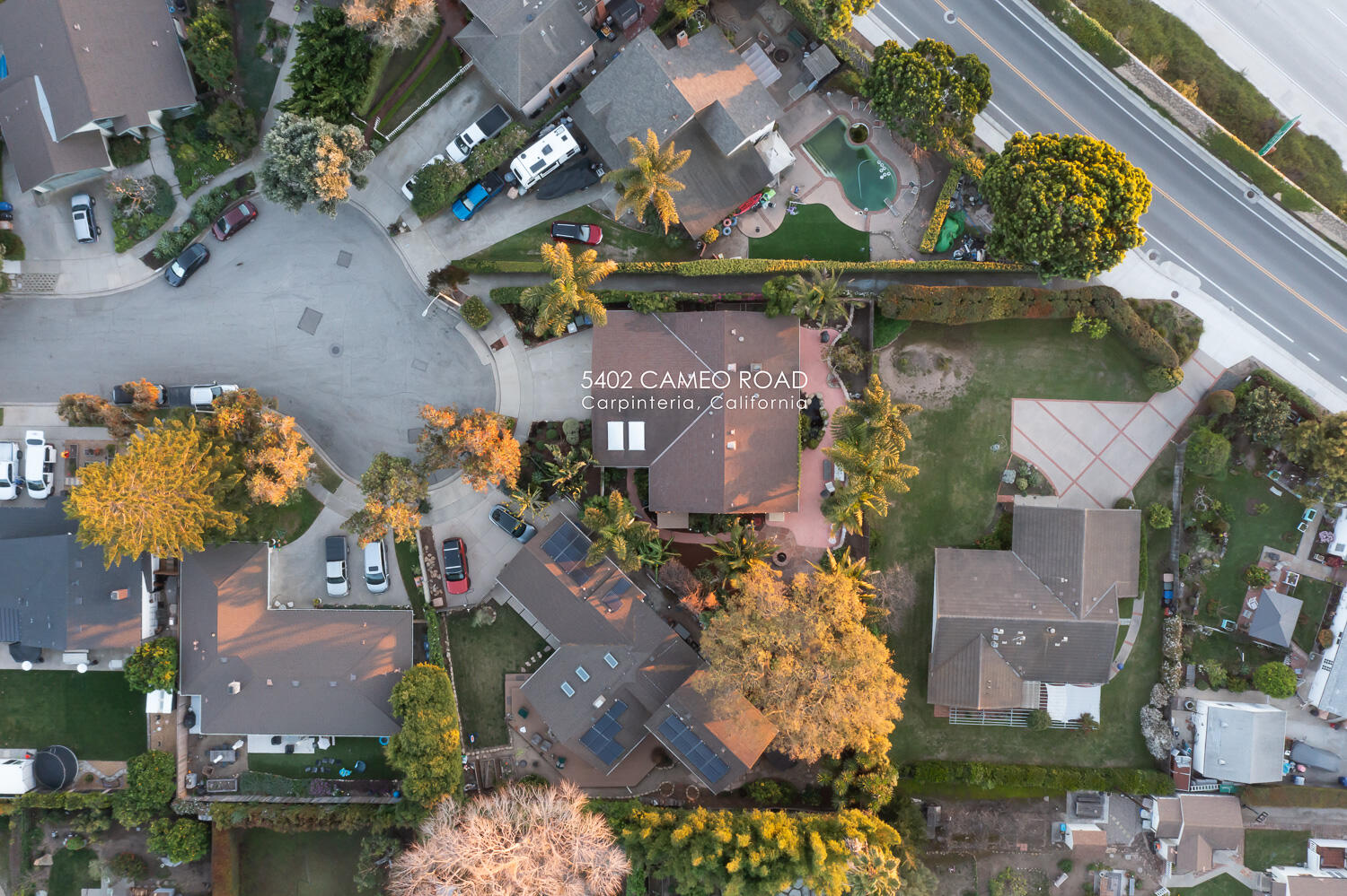 5402 Cameo Road Carpinteria, CA 93013 - Photo 28 of 28 an aerial view of multiple house