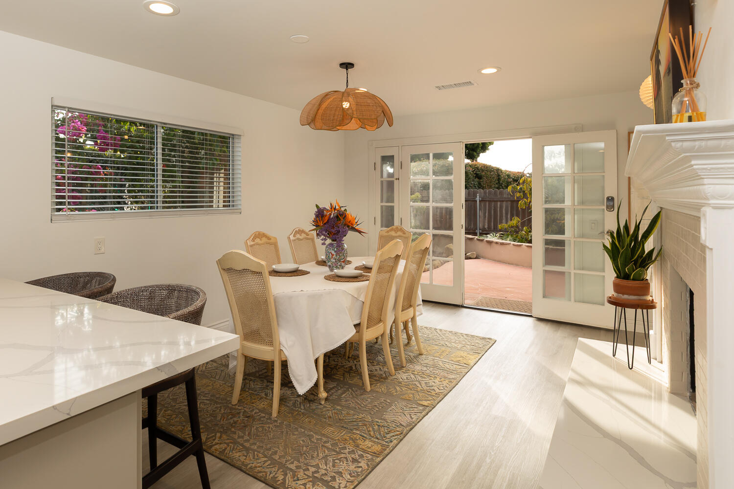 5402 Cameo Road Carpinteria, CA 93013 - Photo 9 of 28 a view of a dining room with furniture and wooden floor