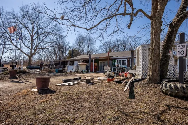 $69,750 | 46 North Lakeview Drive, Pleasanton, KS 66075