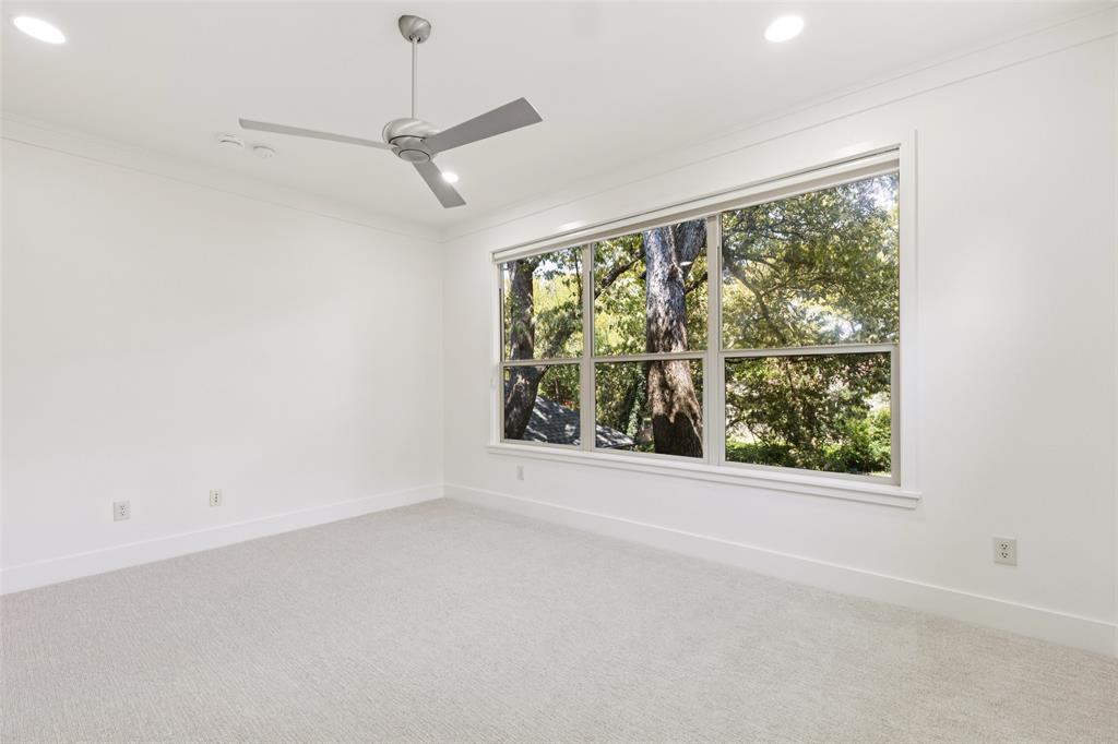 6757 Lakefair Circle Dallas, TX 75214 - Photo 30 of 40 an empty room with a window
