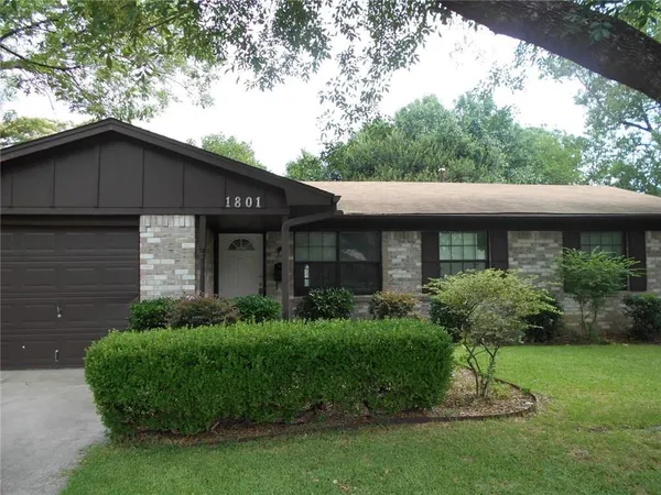 $2,095 | 1801 Meadowcrest Drive, Garland, TX 75042