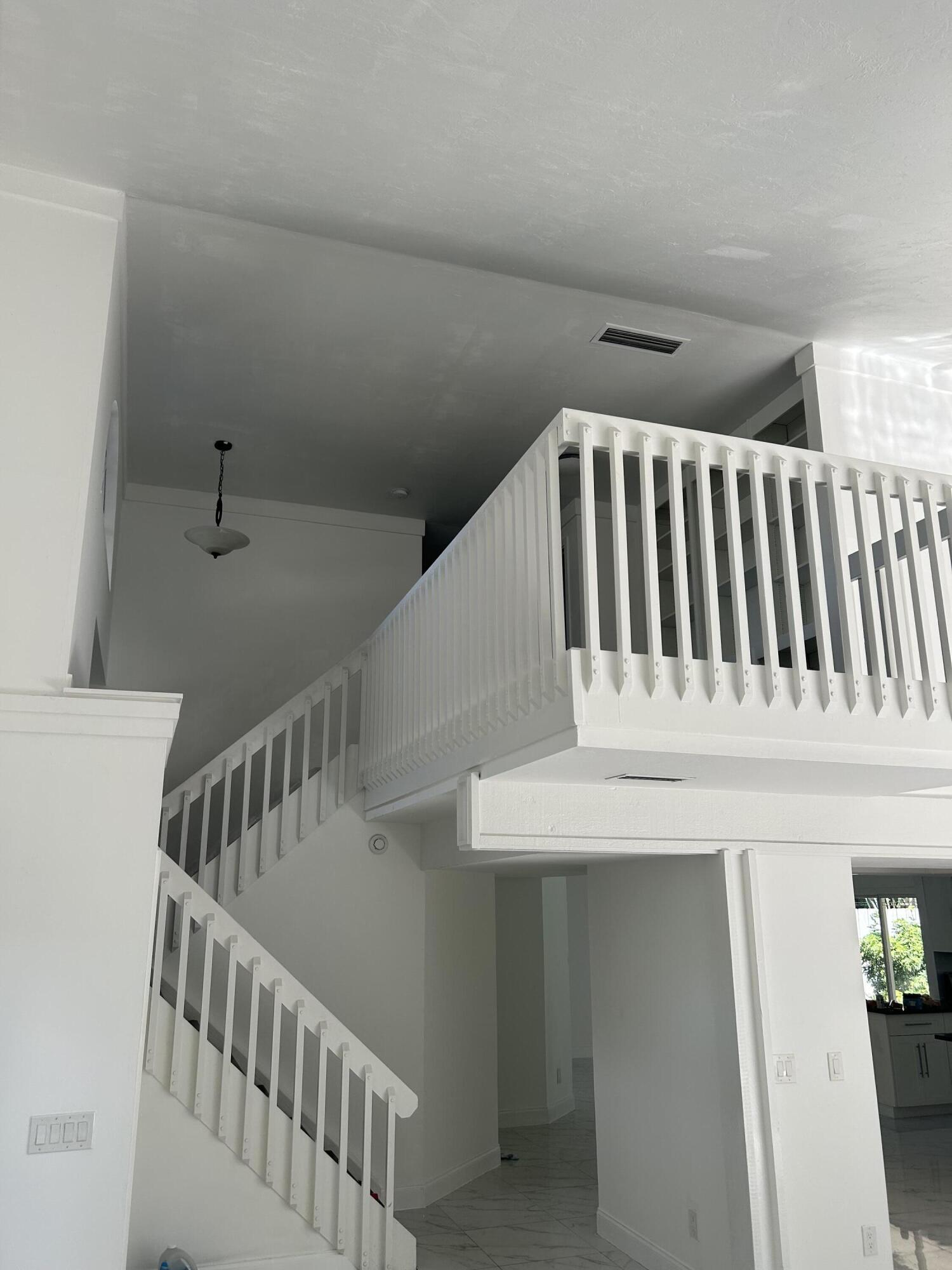 1260 Southwest 19th Street Boca Raton, FL 33486 - Photo 11 of 25 1260 loft 1