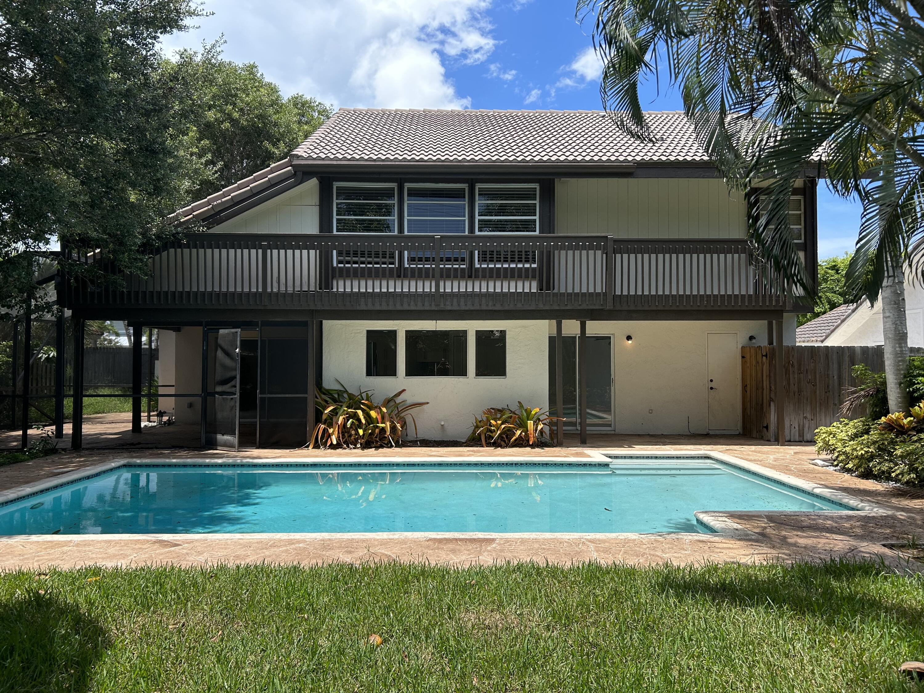 1260 Southwest 19th Street Boca Raton, FL 33486 - Photo 2 of 25 1260 back 2