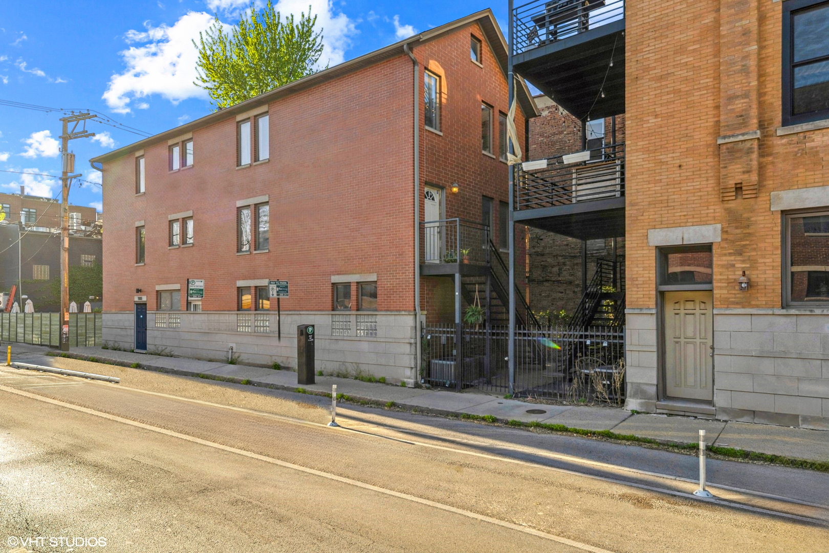 1908 West Augusta Boulevard, Unit 2 Chicago, IL 60622 - Photo 16 of 17