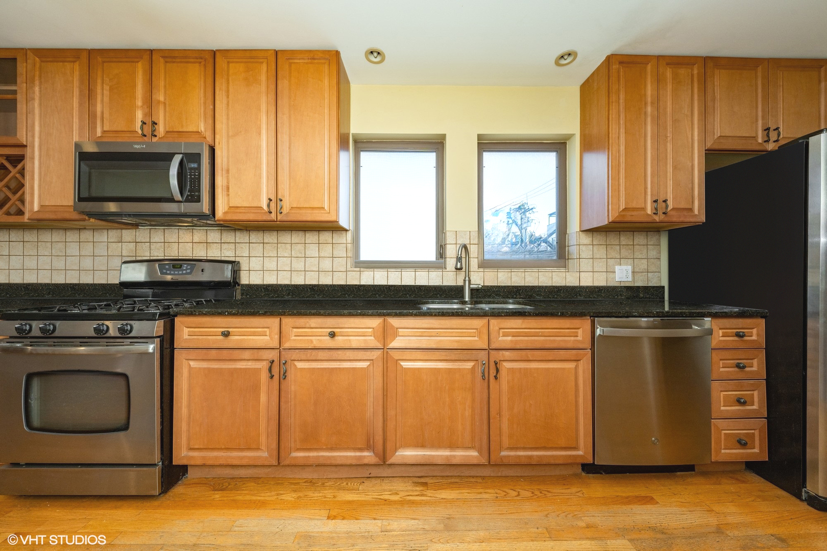 1908 West Augusta Boulevard, Unit 2 Chicago, IL 60622 - Photo 3 of 17