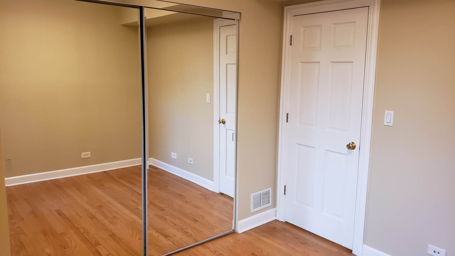 1908 West Augusta Boulevard, Unit 2 Chicago, IL 60622 - Photo 9 of 17