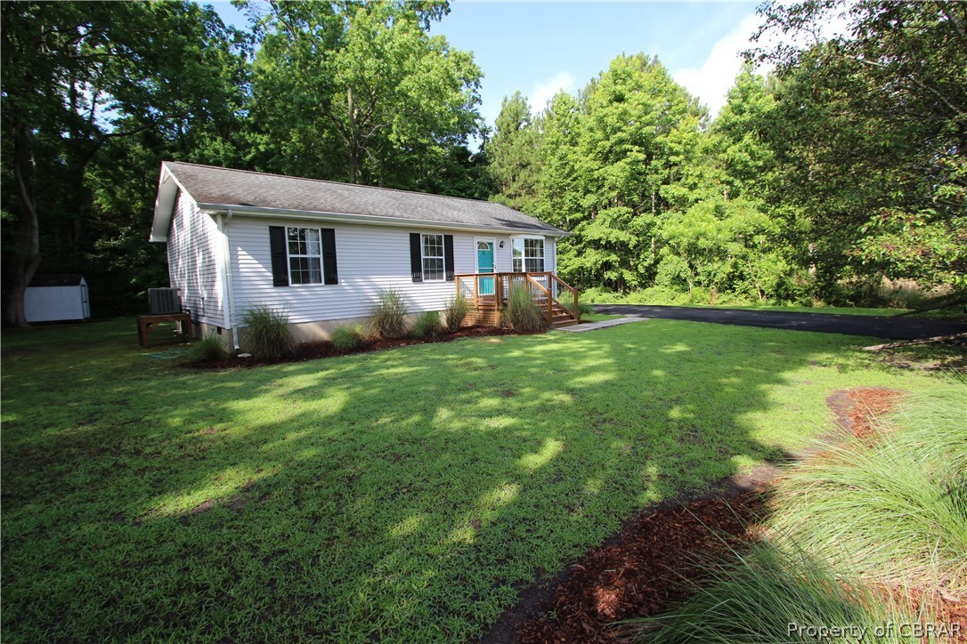 324 Sand Bank Road Port Haywood, VA 23138 - Photo 32 of 35