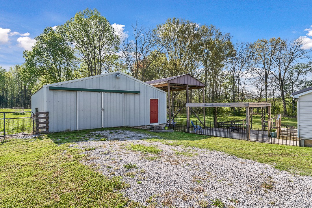 6999 Old Kentucky Road Sparta, TN 38583 - Photo 31 of 37 Gallery Image 31