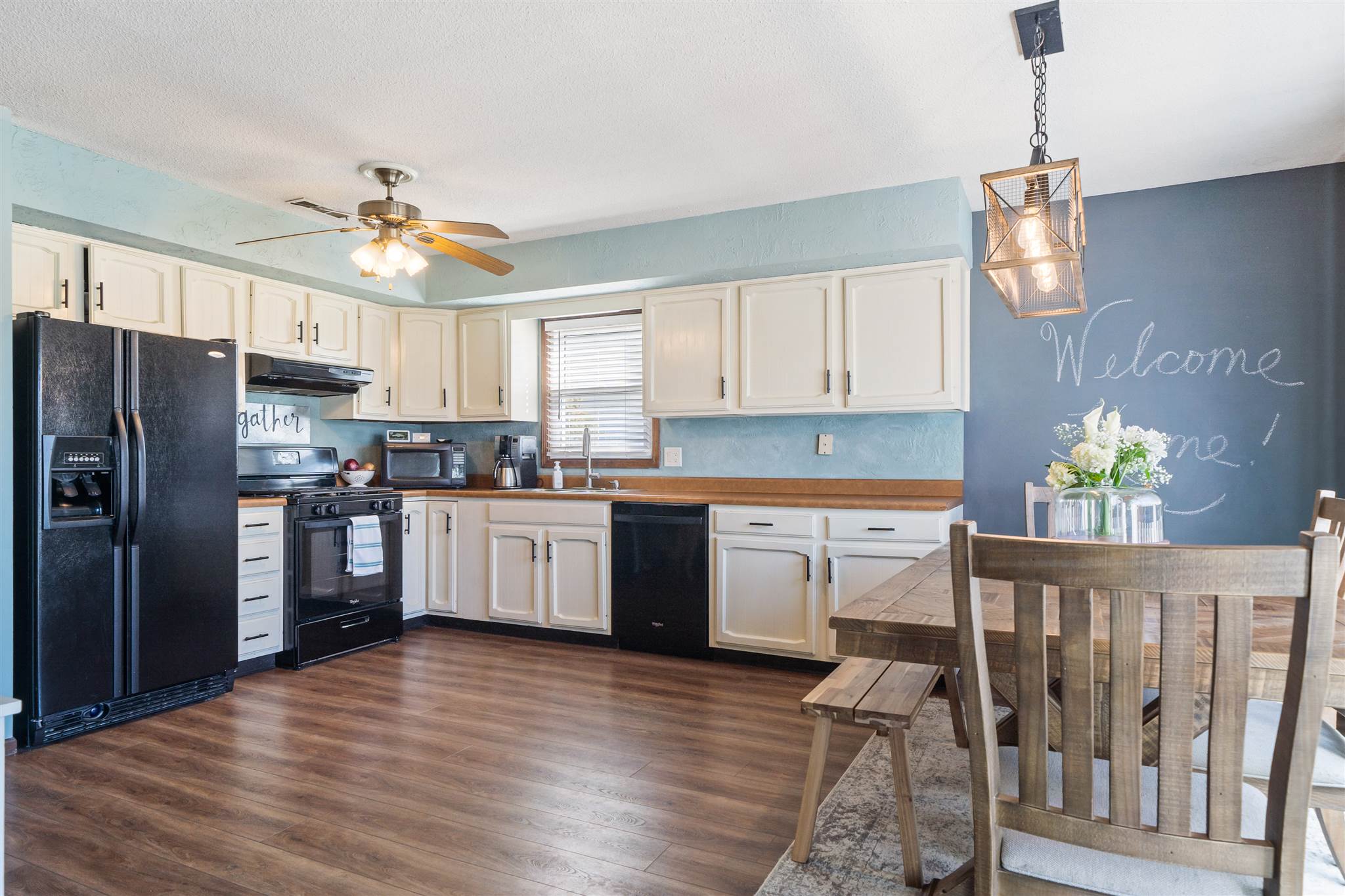 9104 Mariners Ridge Drive Fort Wayne, IN 46819 - Photo 6 of 29