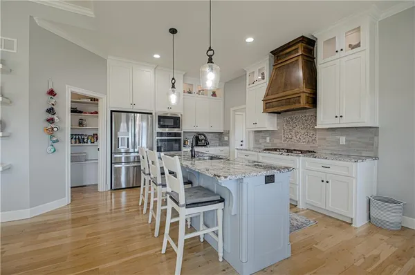 $665,000 | 2729 West Elm Street, Olathe, KS 66061