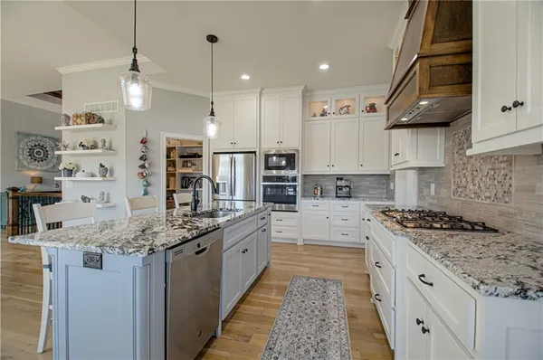 $665,000 | 2729 West Elm Street, Olathe, KS 66061