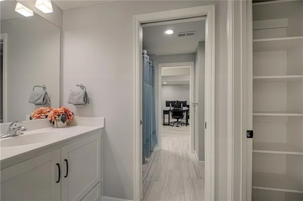$665,000 | 2729 West Elm Street, Olathe, KS 66061