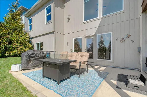 $665,000 | 2729 West Elm Street, Olathe, KS 66061