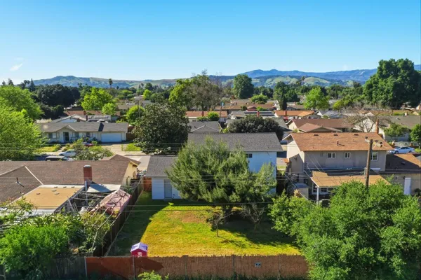 $1,099,888 | 411 Grey Ghost Avenue, San Jose, CA 95111