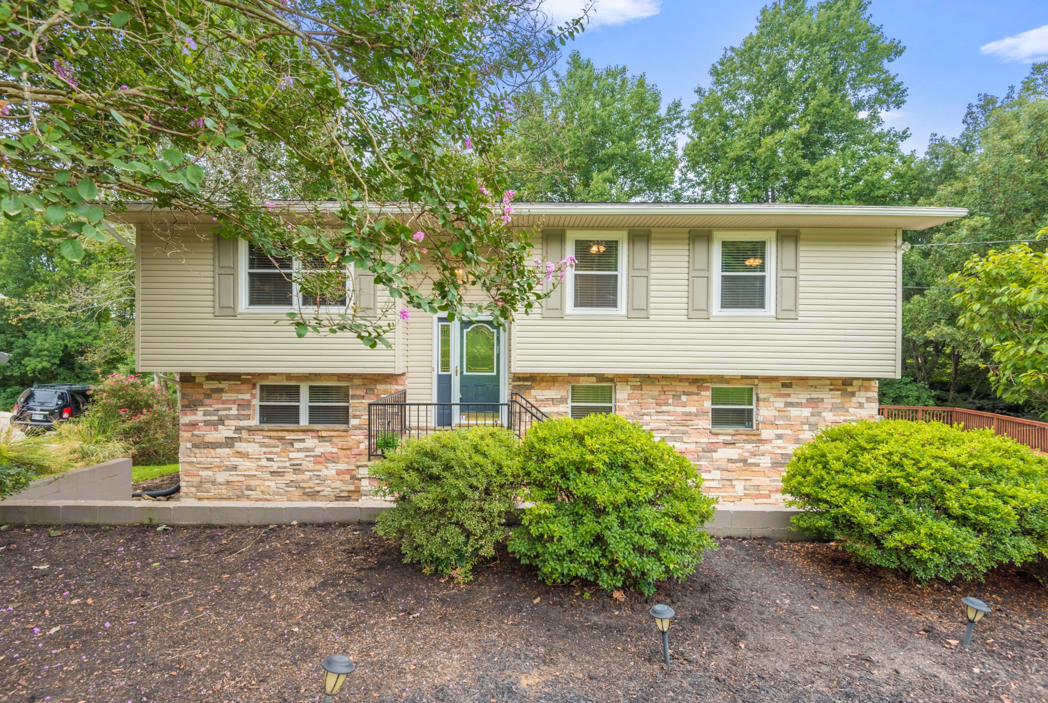 2826 Rambling Road Maryville, TN 37801 - Photo 2 of 40 Gallery Image 2