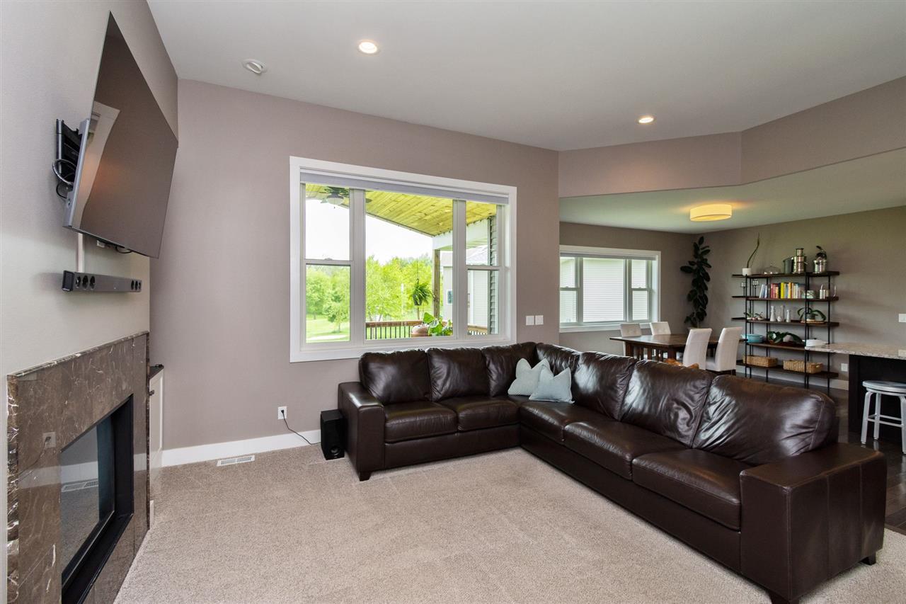 208 Ridge Drive Fairfax, IA 52228 - Photo 7 of 36 Gallery Image 7