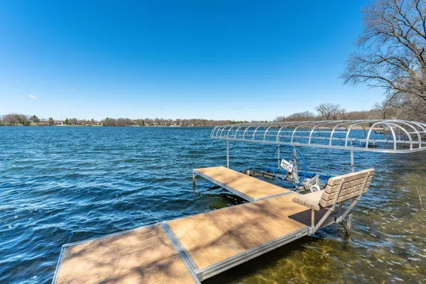$619,000 | 1721 Minnehuta Drive, Fergus Falls, MN 56537