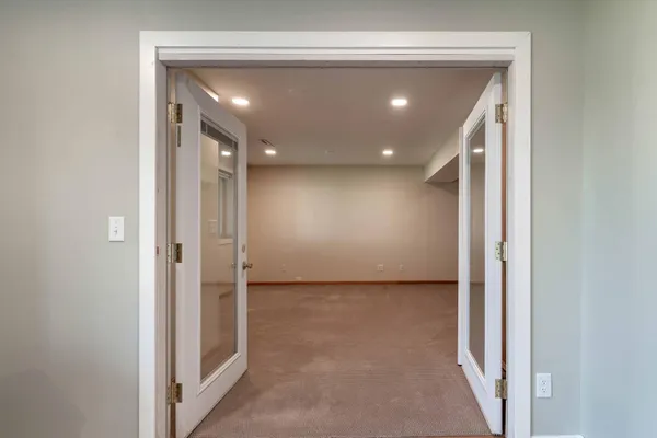 $619,000 | 1721 Minnehuta Drive, Fergus Falls, MN 56537