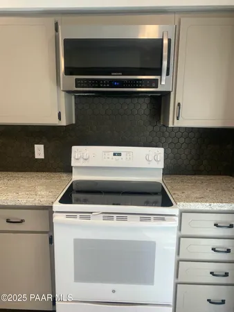 a close view of washer and dryer