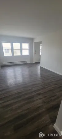 $2,300 | 358 Raritan Street, South Amboy, NJ 08879