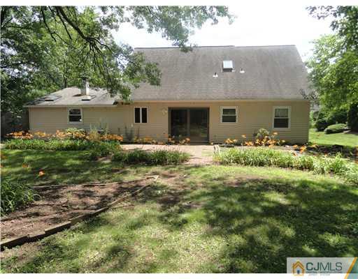 21 Abbott Road Somerset, NJ 08873 - Photo 14 of 17
