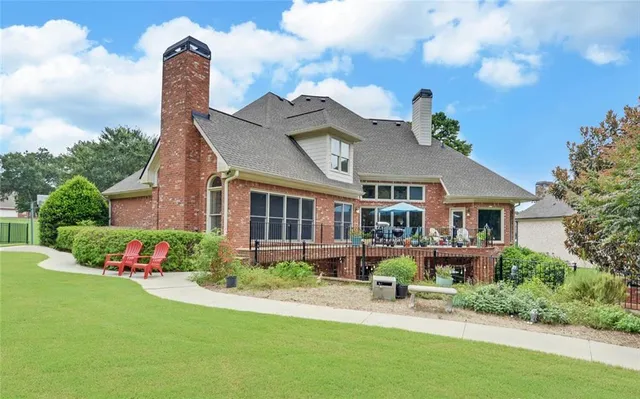 $1,075,000 | 4638 Manor Drive, Gainesville, GA 30506