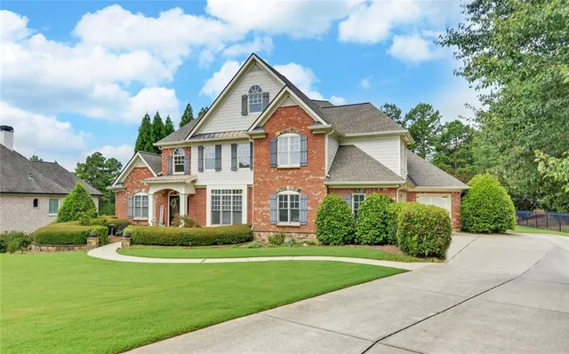 $1,075,000 | 4638 Manor Drive, Gainesville, GA 30506