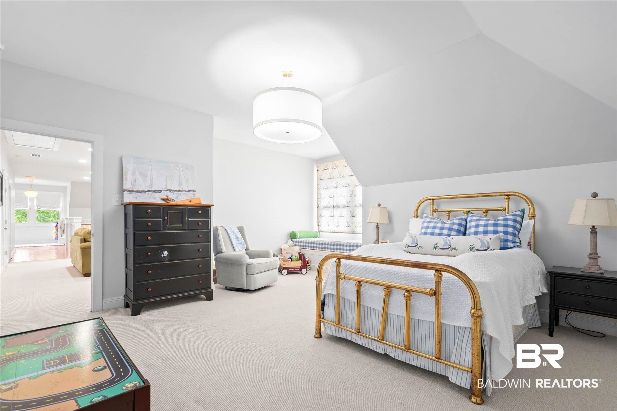 3813 Austill Lane Mobile, AL 36608 - Photo 18 of 37 Carpeted room featuring an angled ceiling, window with patterned shades, built-in window seat, and a flush mount ceiling light fixture