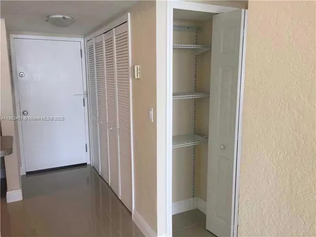 $1,975 | 9143 Southwest 77th Avenue, Unit B807, Miami, FL 33156