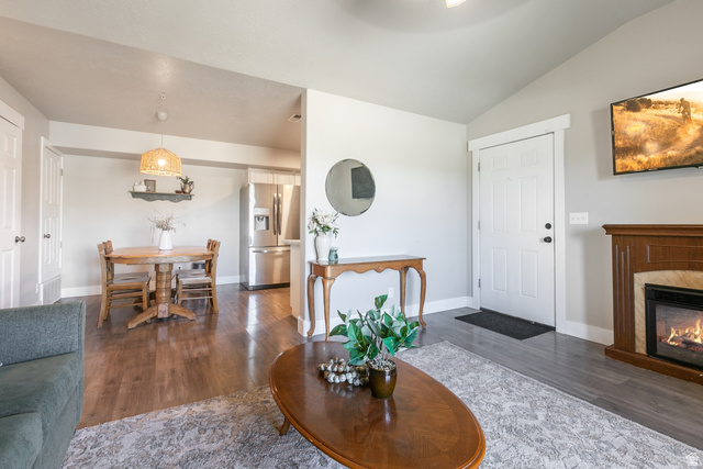 8204 North Cedar Springs Road, Unit 11 Eagle Mountain, UT 84005 - Photo 4 of 25