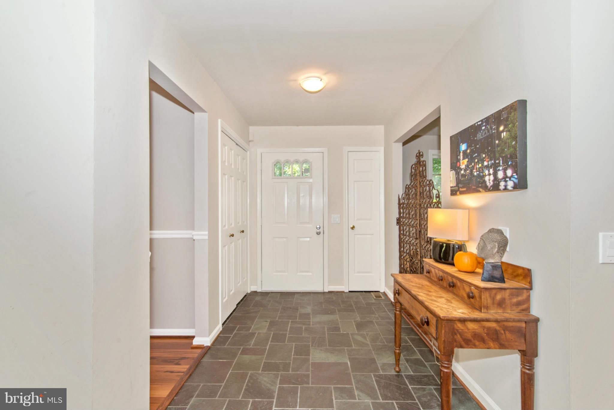 7400 Damascus Road Gaithersburg, MD 20882 - Photo 8 of 27 Interior (General)