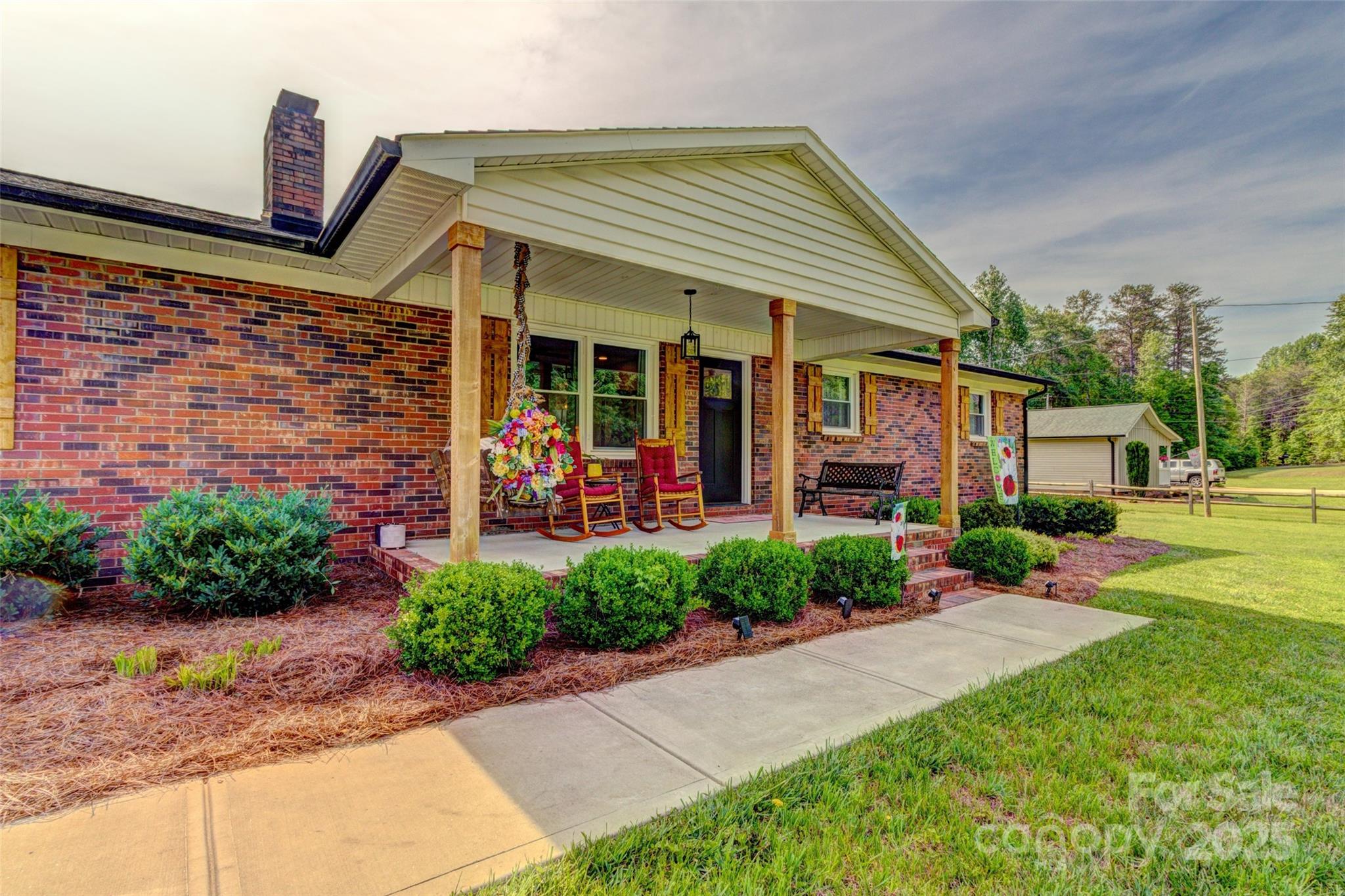 1009 High Shoals Road Lincolnton, NC 28092 - Photo 2 of 23 Gallery Image 2