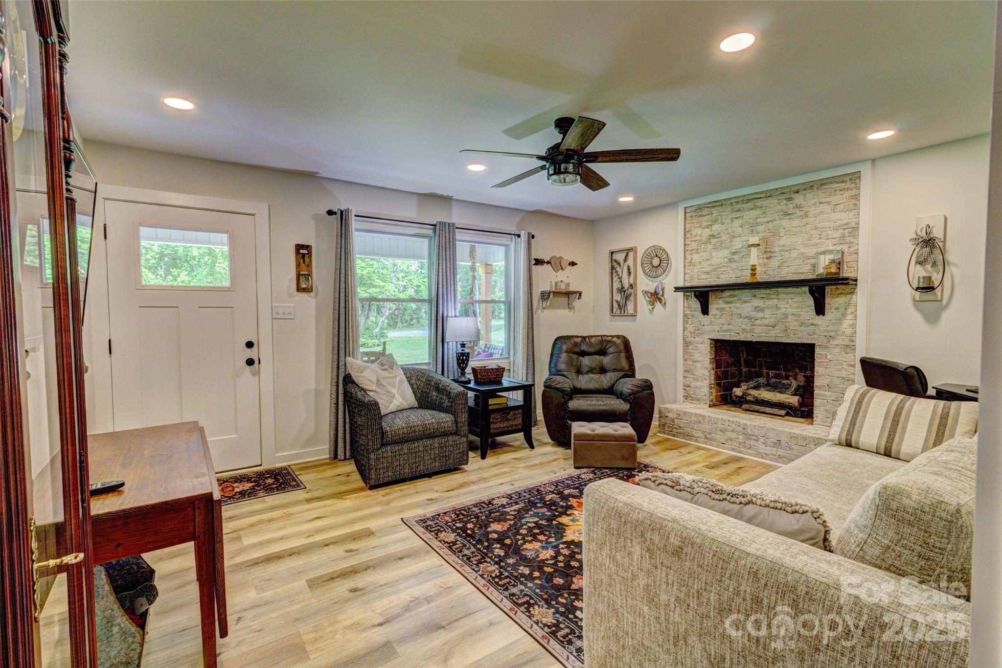 1009 High Shoals Road Lincolnton, NC 28092 - Photo 5 of 23 Gallery Image 5